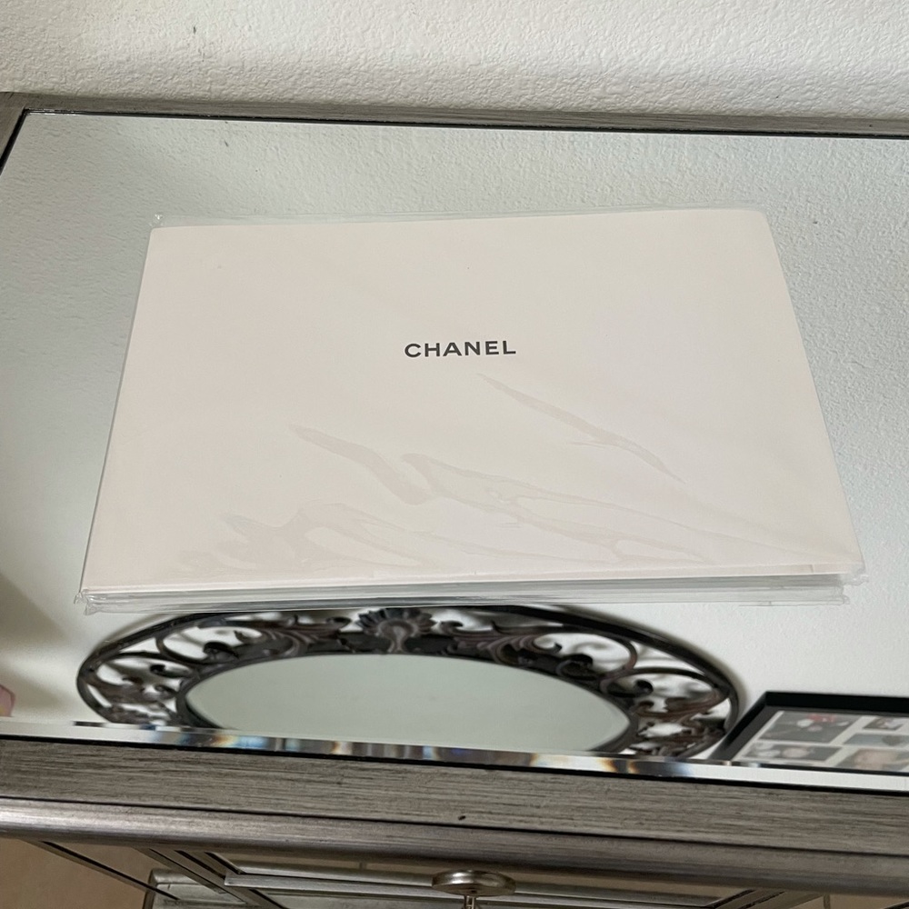 Chanel bad product care booklet